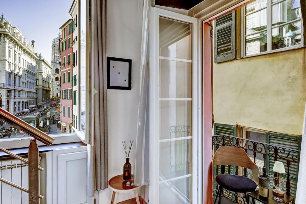 Luminoso Appartamento Nel Cuore Di Genova+Balcone Экстерьер фото